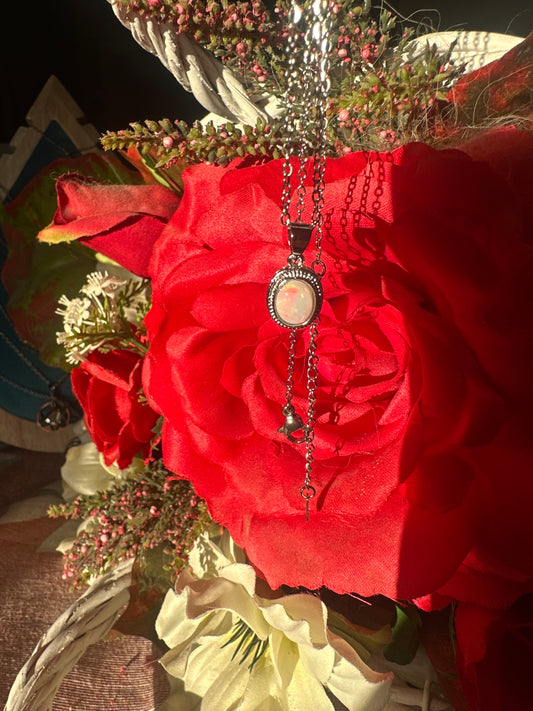 Ciondolo di Opale (in argento925) e collana in acciaio inossidabile